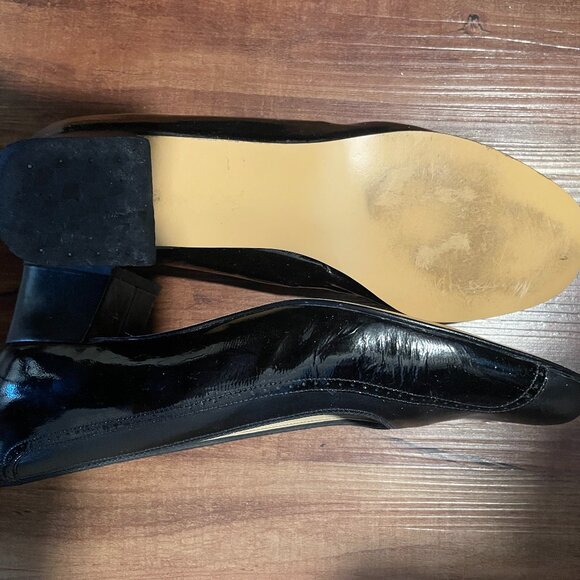 Size 9 black dress shoe (block heel) - Picture 2 of 2
